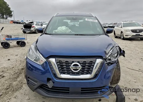 2020 Nissan Kicks Sv z USA, uszkodzony, nr VIN 3N1CP5CV7LL477385